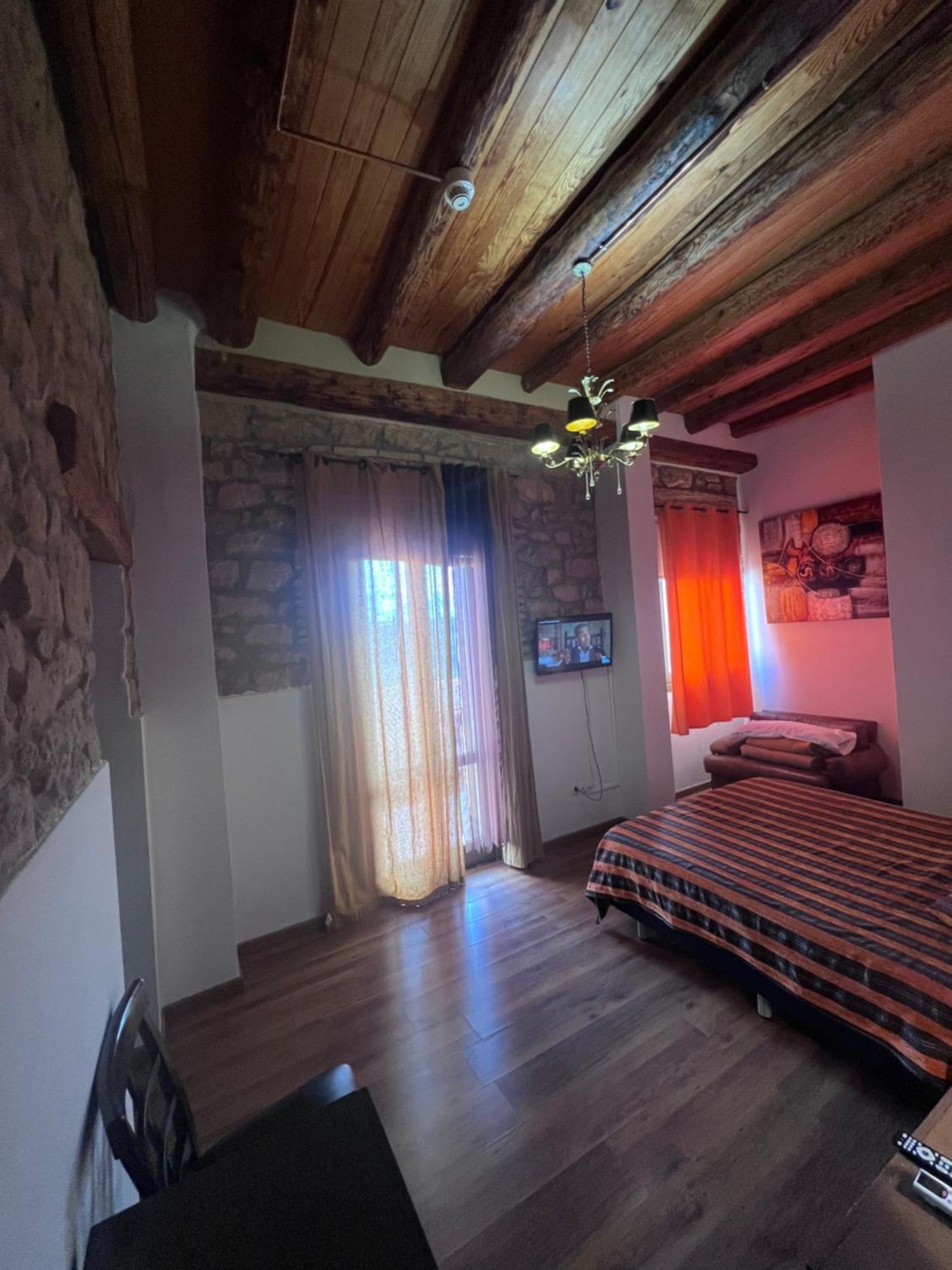 Hotel La Garbinada Torrebeses Extérieur photo